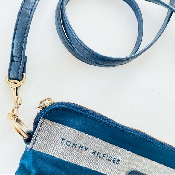 Tommy Hilfiger  crossbody blue gray - Picture 4 of 7